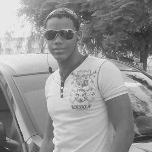 Meet your Posher, Noemi